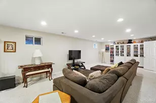 2434 Whisper Dr, Miamisburg, OH 45342 - Photo 41