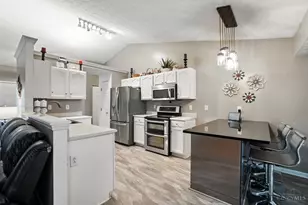 2434 Whisper Dr, Miamisburg, OH 45342 - Photo 13