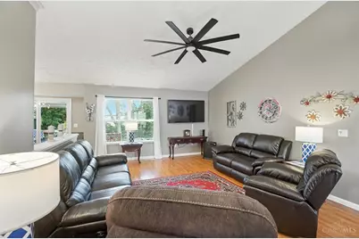 2434 Whisper Drive, Miamisburg, OH 45342 - Photo 9