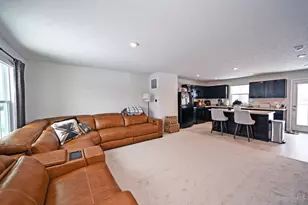 288 Samplewood Ln, Pierce Township, OH 45102 - Photo 5