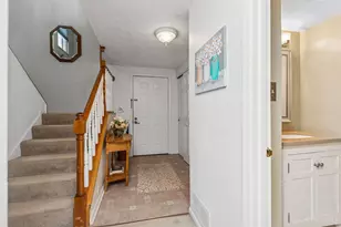 965 Woodlyn Dr N, Anderson Township, OH 45230 - Photo 3