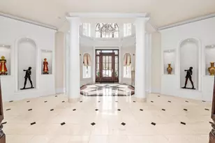 8500 Kugler Mill Rd, Indian Hill, OH 45243 - Photo 77