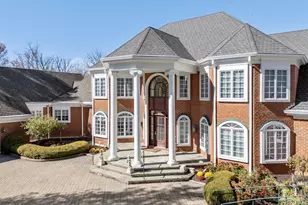 8500 Kugler Mill Rd, Indian Hill, OH 45243 - Photo 97