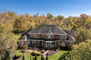 8500 Kugler Mill Rd, Indian Hill, OH 45243 - Photo 3