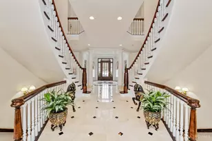 8500 Kugler Mill Rd, Indian Hill, OH 45243 - Photo 27