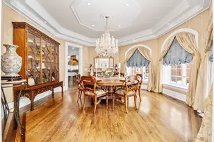 8500 Kugler Mill Rd, Indian Hill, OH 45243 - Photo 7