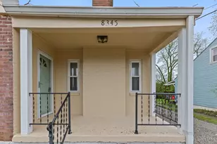 8345 Cherry Ln, Anderson Township, OH 45255 - Photo 3