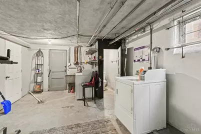 7119 Eastlawn Drive, Cincinnati, OH 45237 - Photo 21