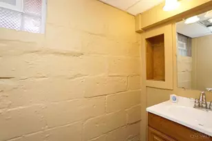 2382 Ravine St, Cincinnati, OH 45219 - Photo 23