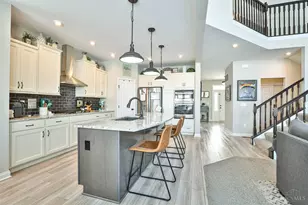 801 Frederick Trl, South Lebanon, OH 45065 - Photo 17