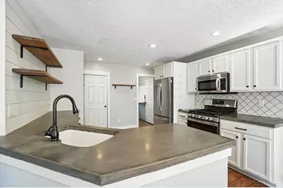 671 McCormick Lane, Union Township, OH 45245 - Photo 17