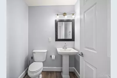 551 E Thirteenth Street #4, Cincinnati, OH 45202 - Photo 9