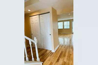 10946 Barrington Court, Sycamore Township, OH 45242 - Photo 3