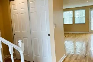 10946 Barrington Ct, Sycamore Township, OH 45242 - Photo 3