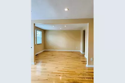 10946 Barrington Court, Sycamore Township, OH 45242 - Photo 9