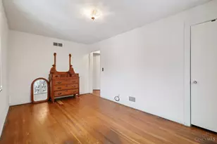 2806 Losantiridge Ave, Columbia Township, OH 45213 - Photo 19