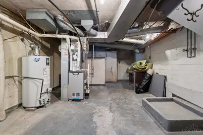 2806 Losantiridge, Columbia Township, OH 45213 - Photo 27