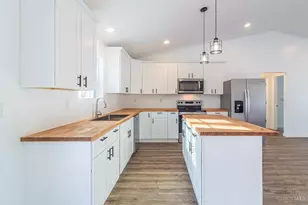 4060 Brier Ridge Rd, Liberty Twp, OH 45693 - Photo 15