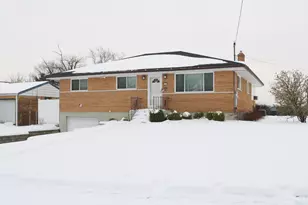 5773 Fourson Dr, Cincinnati, OH 45233 - Photo 7