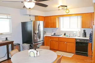 5773 Fourson Dr, Cincinnati, OH 45233 - Photo 3