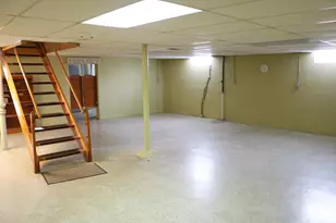 5773 Fourson Dr, Cincinnati, OH 45233 - Photo 17