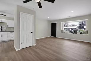 290 Nelson Ln, Cincinnati, OH 45246 - Photo 15