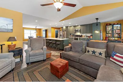 84 W Mill Street, Springboro, OH 45066 - Photo 9