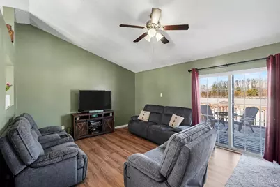 317 Robin Avenue, Mount Orab, OH 45154 - Photo 5