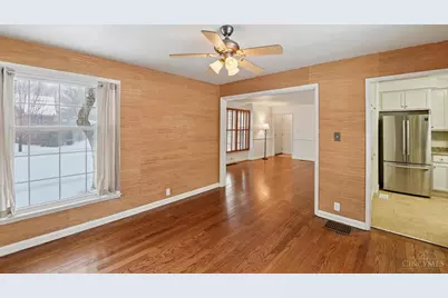 335 Albion Avenue, Glendale, OH 45246 - Photo 5