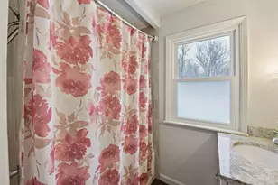 335 Albion Ave, Glendale, OH 45246 - Photo 15