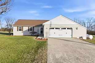 1700 Mosley Dr, Hamilton, OH 45013 - Photo 1