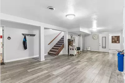 1700 Mosley Drive, Hamilton, OH 45013 - Photo 25