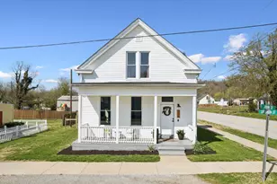 210 John St, Higginsport, OH 45131 - Photo 1