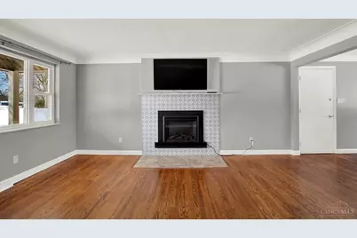 752 Louanne Lane, Miami Township, OH 45140 - Photo 19