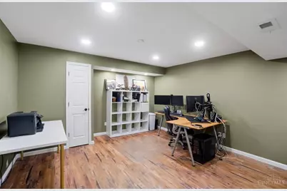 130 Wells Drive, Springboro, OH 45066 - Photo 81