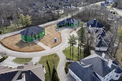 1940 Alda Court, Centerville, OH 45459 - Photo 7