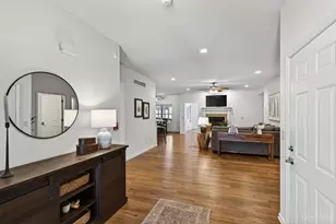 4365 Classic Dr, Blue Ash, OH 45241 - Photo 5