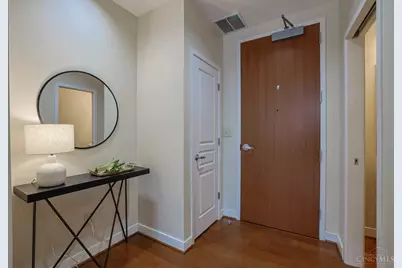 9348 Towne Square Avenue #4, Blue Ash, OH 45242 - Photo 5