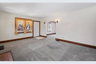 4081 Lee Court, Green Township, OH 45248 - Photo 9