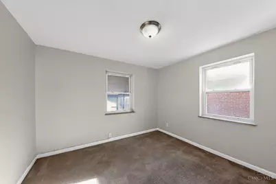 3118 Westwood Northern Boulevard, Cincinnati, OH 45211 - Photo 9