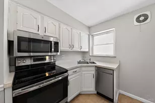 3118 Westwood Northern Blvd, Cincinnati, OH 45211 - Photo 13