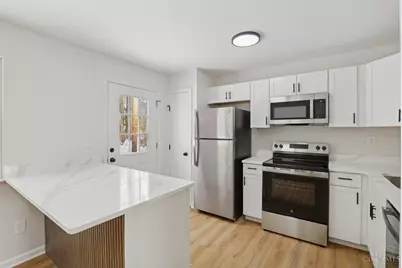 951 Villa View Court #951, Delhi Township, OH 45238 - Photo 7