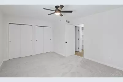 951 Villa View Court #951, Delhi Township, OH 45238 - Photo 15