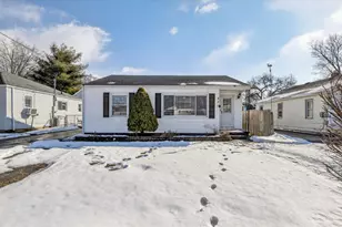 430 Mary Ln, South Lebanon, OH 45065 - Photo 3