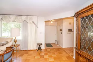 513 Chisholm Trail, Wyoming, OH 45215 - Photo 7