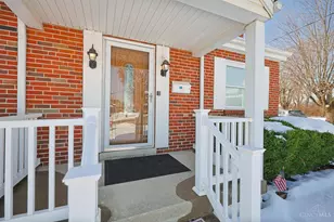 103 W Crest Dr, Reading, OH 45215 - Photo 3