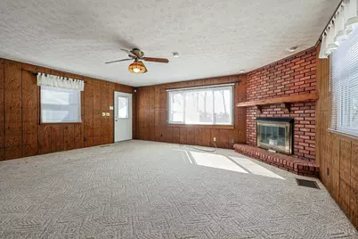 103 W Crest Drive, Reading, OH 45215 - Photo 9