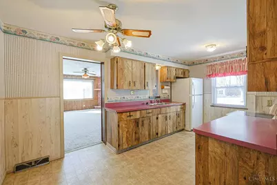 103 W Crest Drive, Reading, OH 45215 - Photo 15