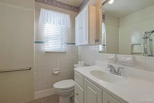 103 W Crest Dr, Reading, OH 45215 - Photo 31