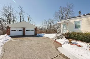 103 W Crest Dr, Reading, OH 45215 - Photo 39